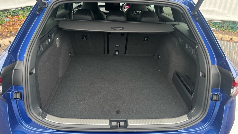 Used Skoda Superb 2025 for sale - 76350996: Photo 16