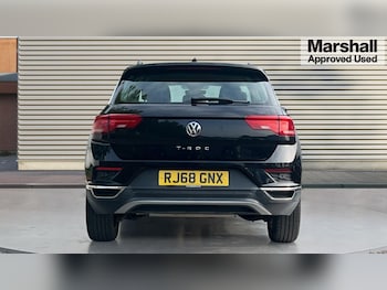 Used Volkswagen T-Roc 2018 for sale - 75751327: Photo