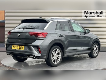 Used Volkswagen T-Roc 2023 for sale - 76709470: Photo