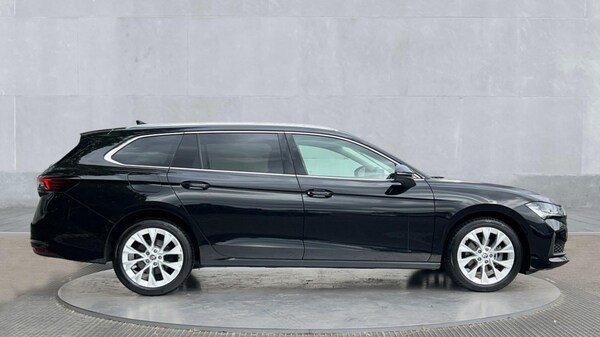 Used Skoda Superb 2024 for sale - 75625374: Photo 4