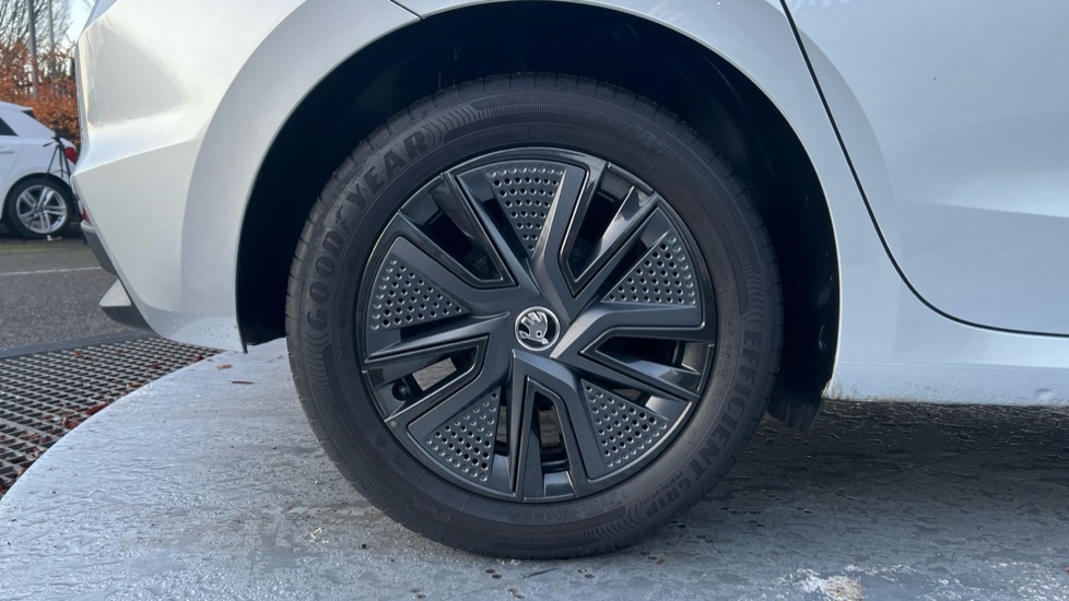 Used Skoda Fabia 2024 for sale - 76873048: Photo 5