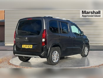 Used Peugeot Rifter 2018 for sale - 76466373: Photo