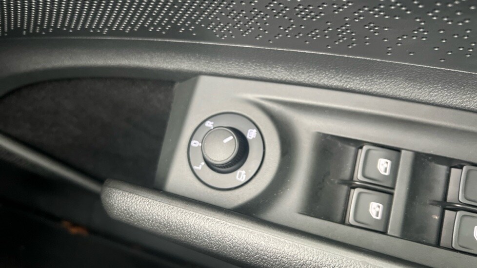 Used Skoda Elroq 2025 for sale - 76881845: Photo 87