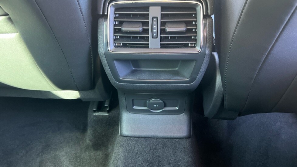 Used Skoda Karoq 2024 for sale - 76014963: Photo 34