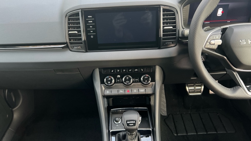 Used Skoda Karoq 2025 for sale - 76871592: Photo 13