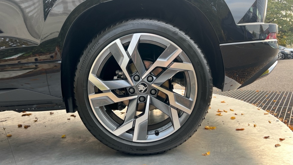 Used Skoda Karoq 2025 for sale - 76871592: Photo 19