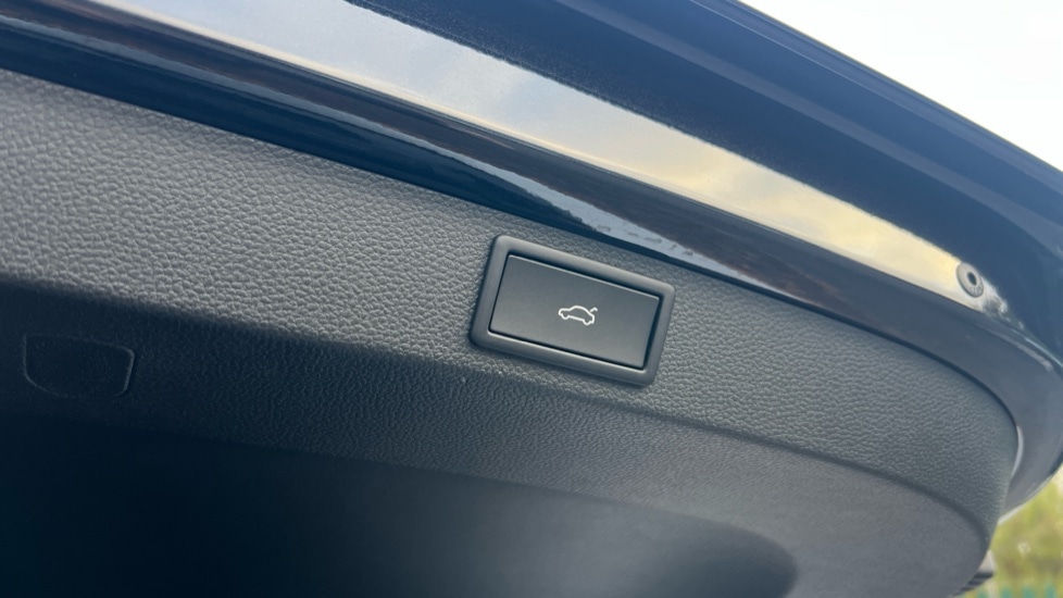 Used Skoda Karoq 2025 for sale - 76871592: Photo 32