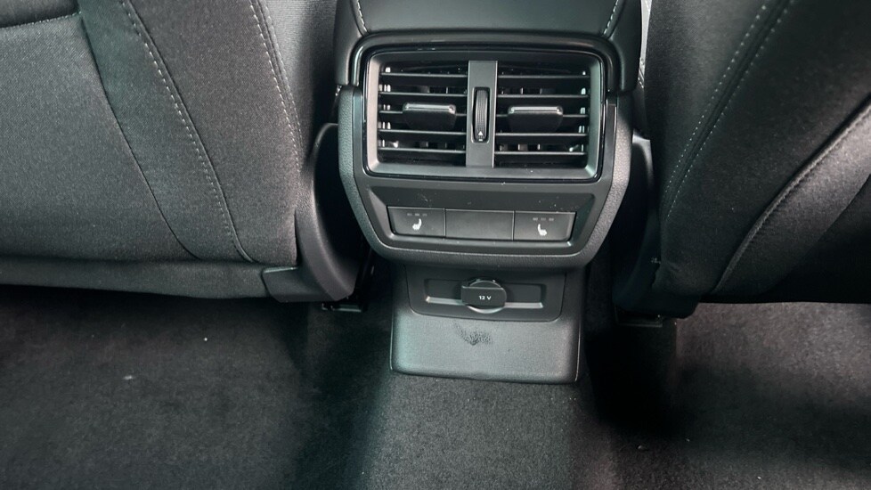 Used Skoda Karoq 2025 for sale - 76871592: Photo 35