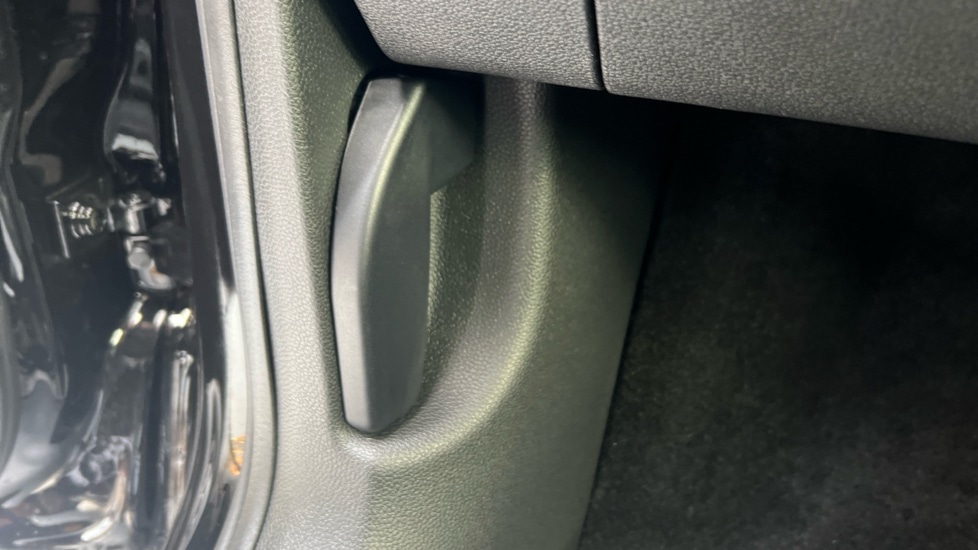 Used Skoda Karoq 2025 for sale - 76871592: Photo 39