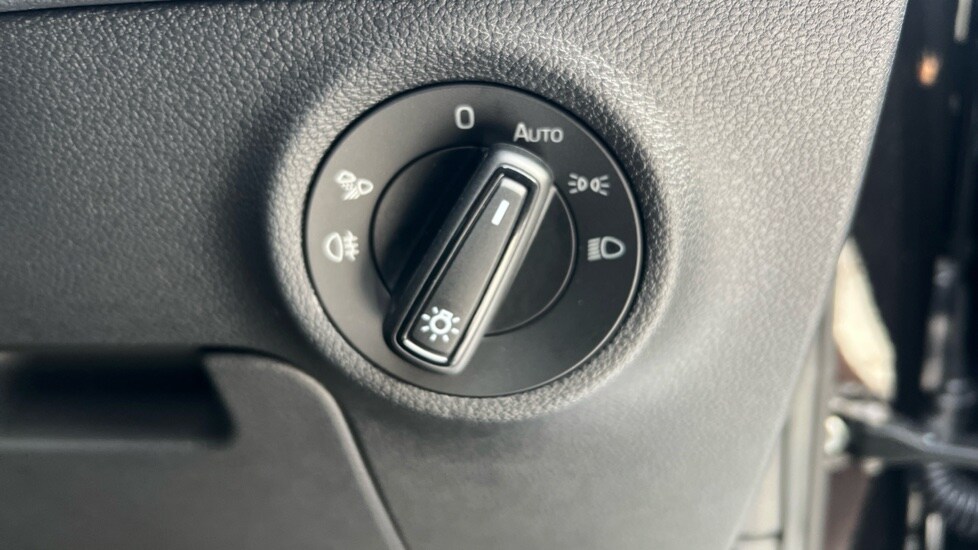 Used Skoda Karoq 2025 for sale - 76871592: Photo 43