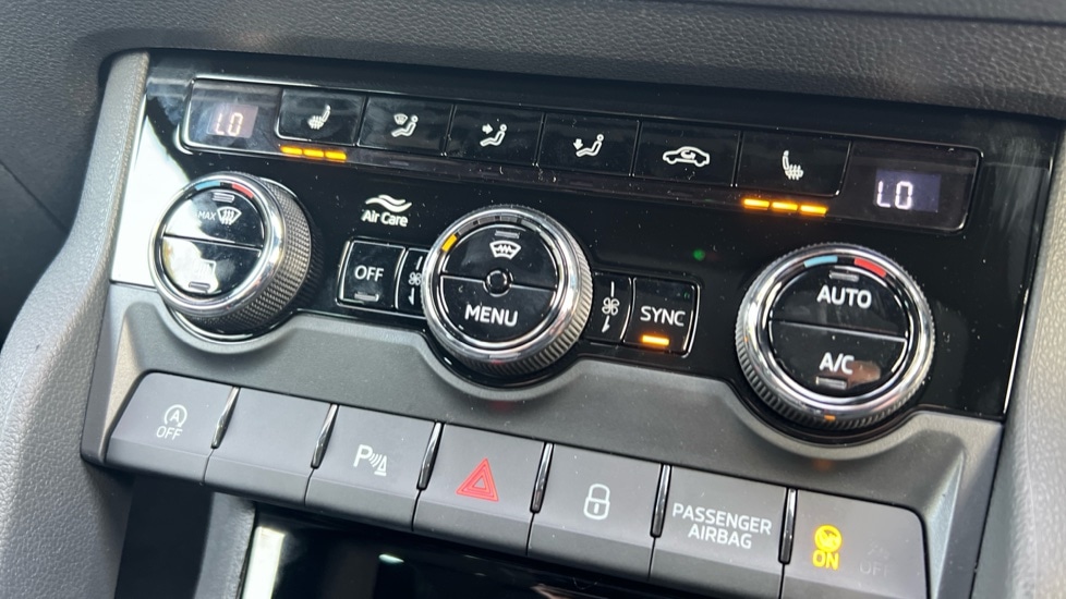 Used Skoda Karoq 2025 for sale - 76871592: Photo 69