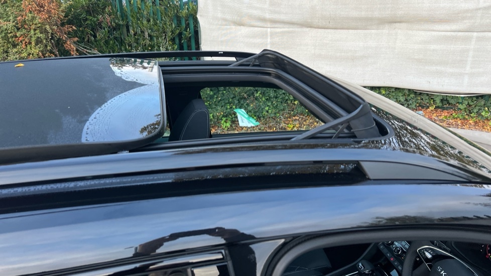 Used Skoda Karoq 2025 for sale - 76871592: Photo 76