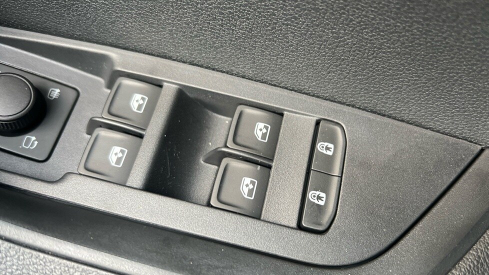 Used Skoda Karoq 2025 for sale - 76871592: Photo 80