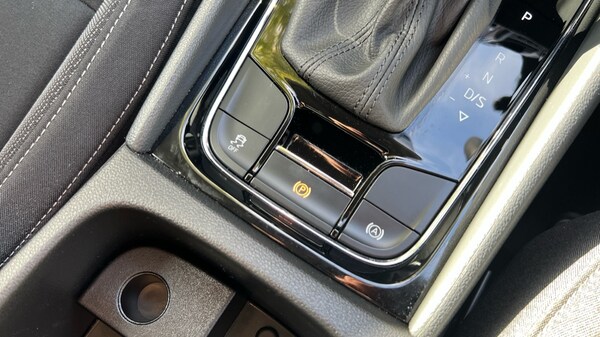 Used Skoda Karoq 2025 for sale - 76168567: Photo 41