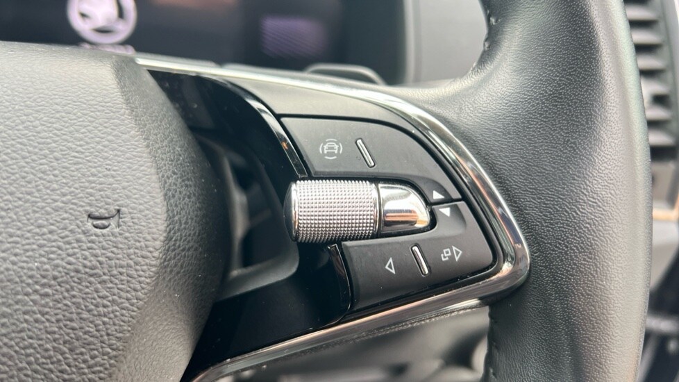 Used Skoda Karoq 2023 for sale - 76540034: Photo 61