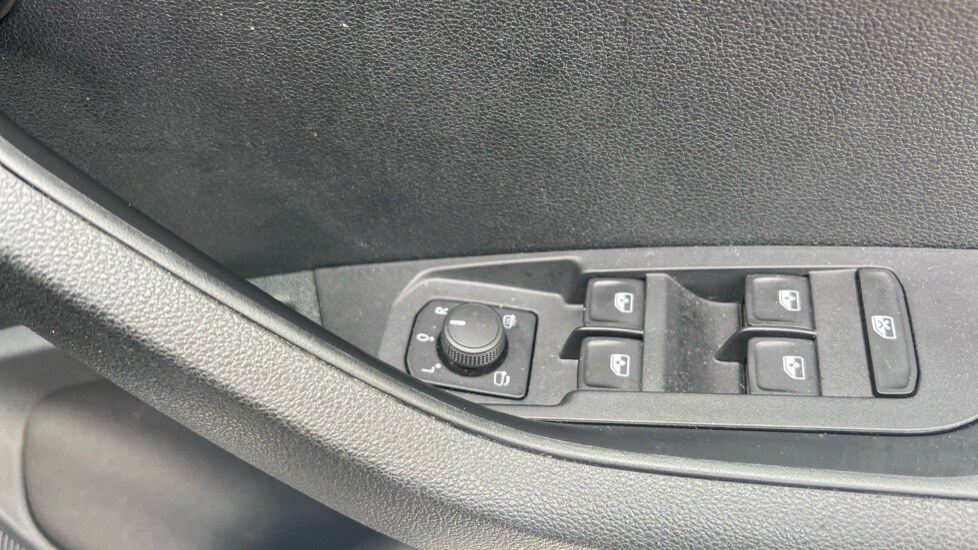 Used Skoda Karoq 2023 for sale - 76540034: Photo 77