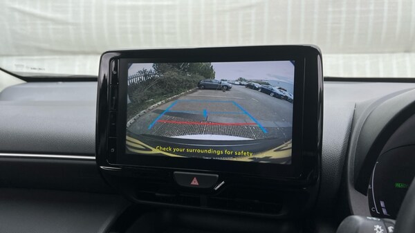 Used Toyota Yaris Cross 2024 for sale - 75641219: Photo 26