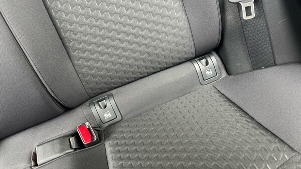 Used Toyota Yaris Cross 2024 for sale - 75641219: Photo 40