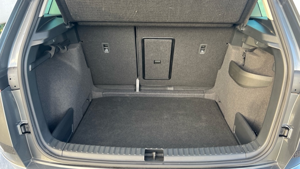 Used Skoda Karoq 2024 for sale - 76874139: Photo 16