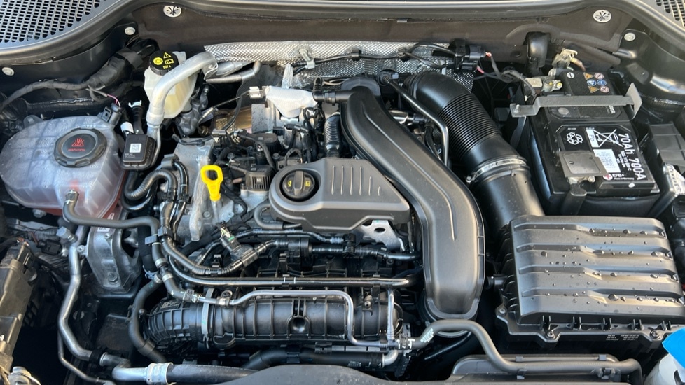 Used Skoda Karoq 2024 for sale - 76874139: Photo 17