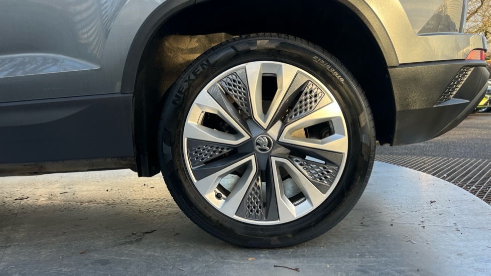 Used Skoda Karoq 2024 for sale - 76874139: Photo 19