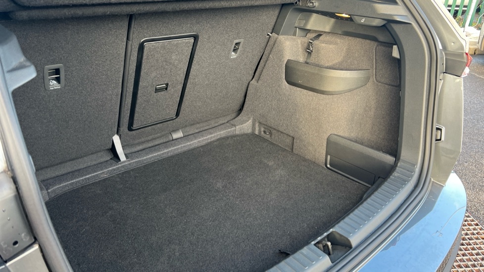 Used Skoda Karoq 2024 for sale - 76874139: Photo 31