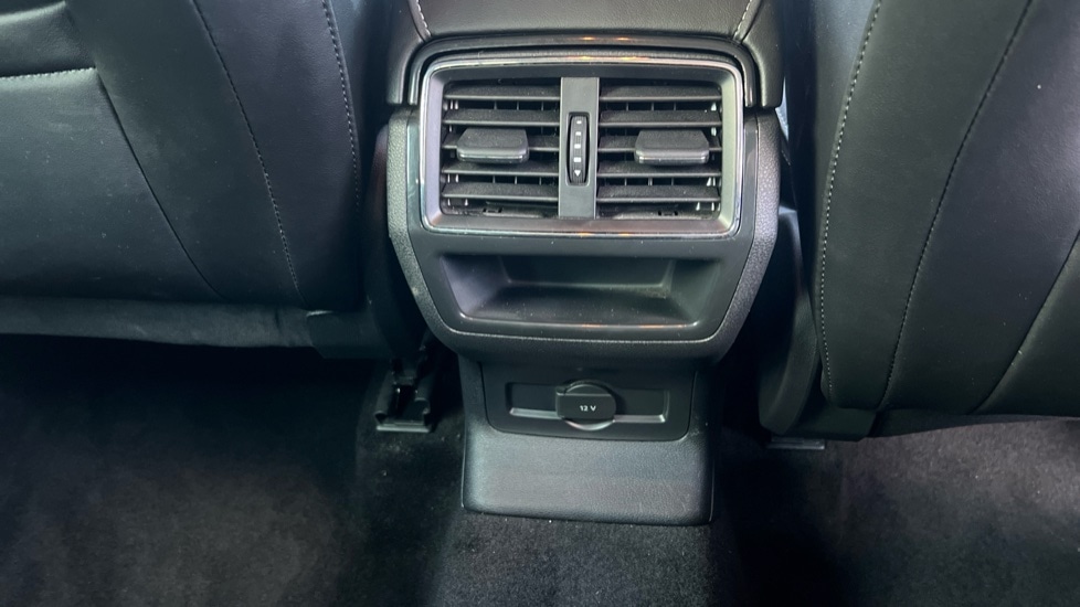 Used Skoda Karoq 2024 for sale - 76874139: Photo 33