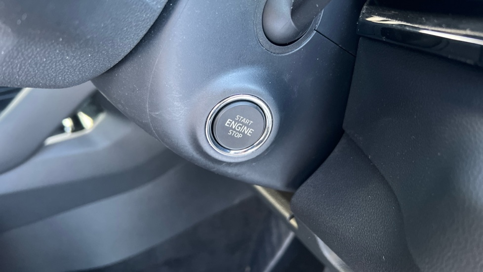 Used Skoda Karoq 2024 for sale - 76874139: Photo 44