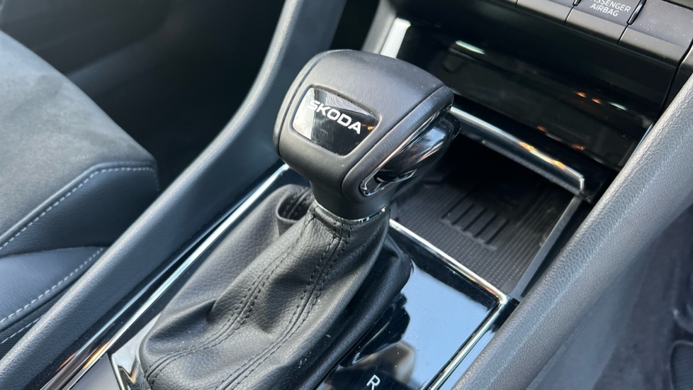 Used Skoda Karoq 2024 for sale - 76874139: Photo 46