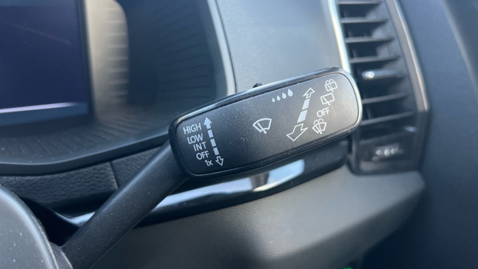 Used Skoda Karoq 2024 for sale - 76874139: Photo 64