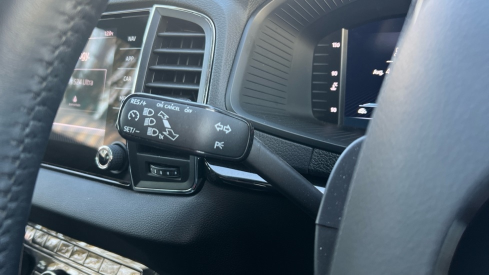 Used Skoda Karoq 2024 for sale - 76874139: Photo 65