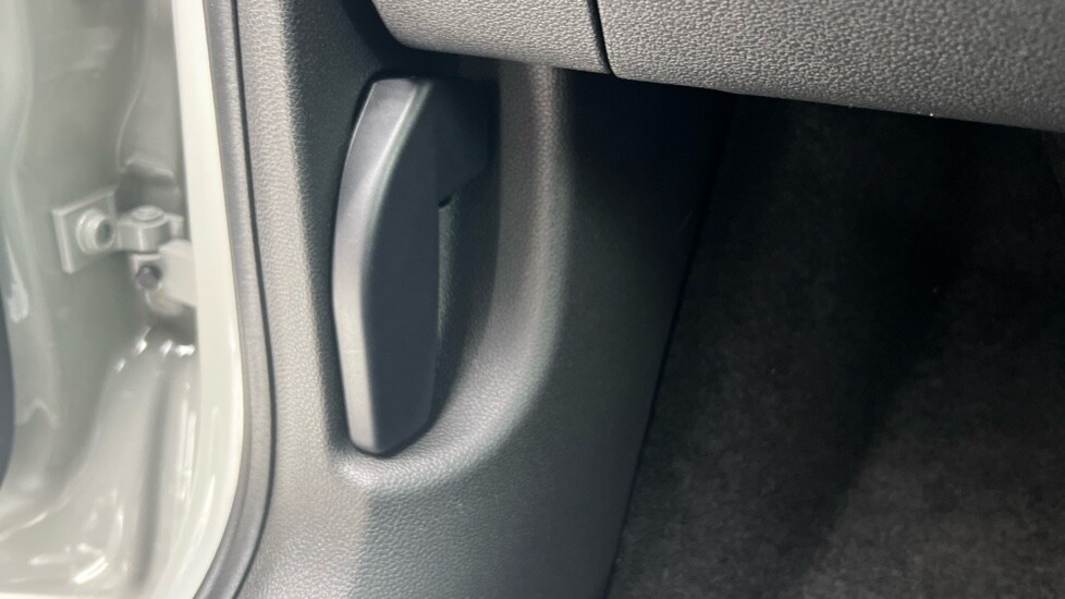 Used Skoda Karoq 2025 for sale - 76871602: Photo 39