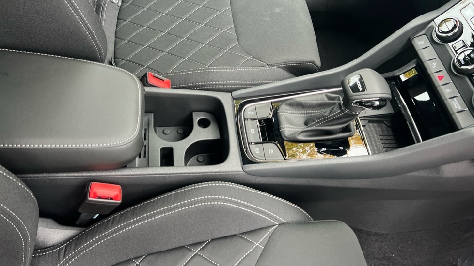 Used Skoda Karoq 2025 for sale - 76871602: Photo 46