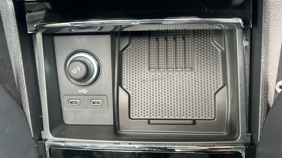 Used Skoda Karoq 2025 for sale - 76871602: Photo 49