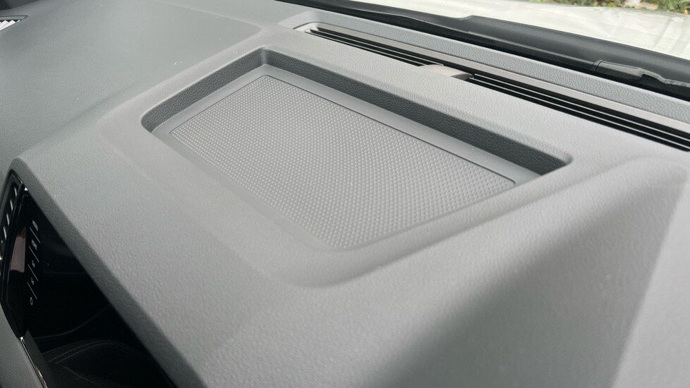 Used Skoda Karoq 2025 for sale - 76871602: Photo 51