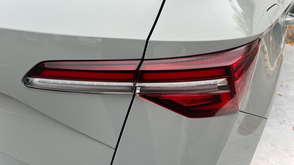 Used Skoda Karoq 2025 for sale - 76871602: Photo 64