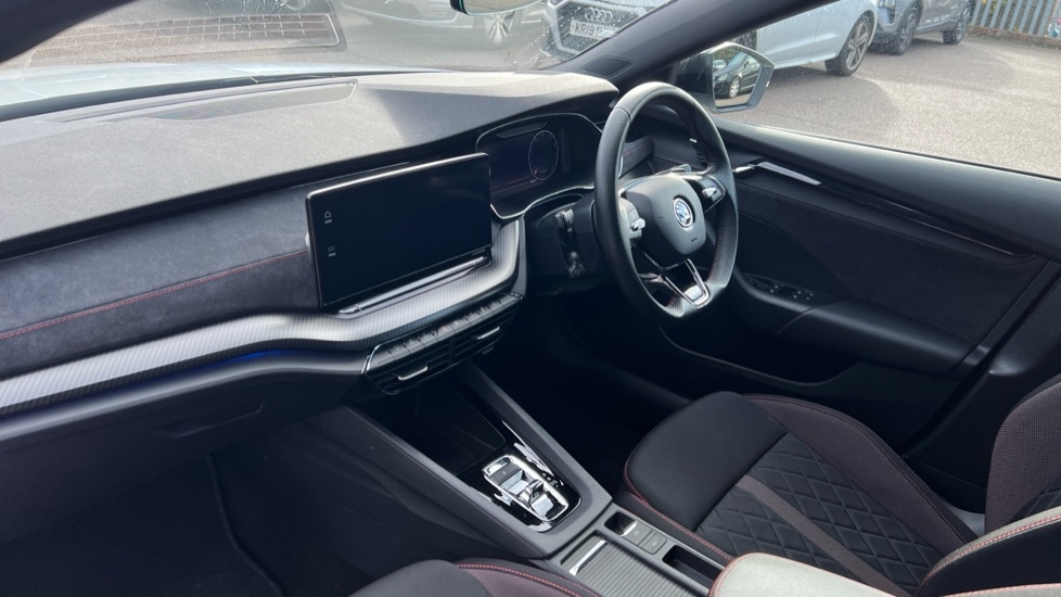 Used Skoda Octavia 2021 for sale - 76696560: Photo 2