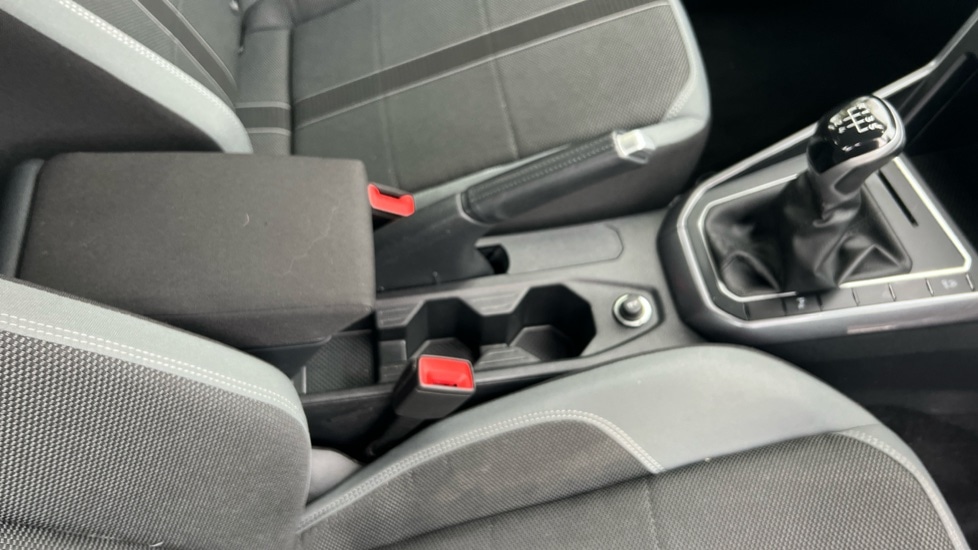 Used Volkswagen Polo 2022 for sale - 76869991: Photo 48