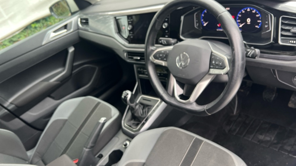 Used Volkswagen Polo 2022 for sale - 76869991: Photo 9