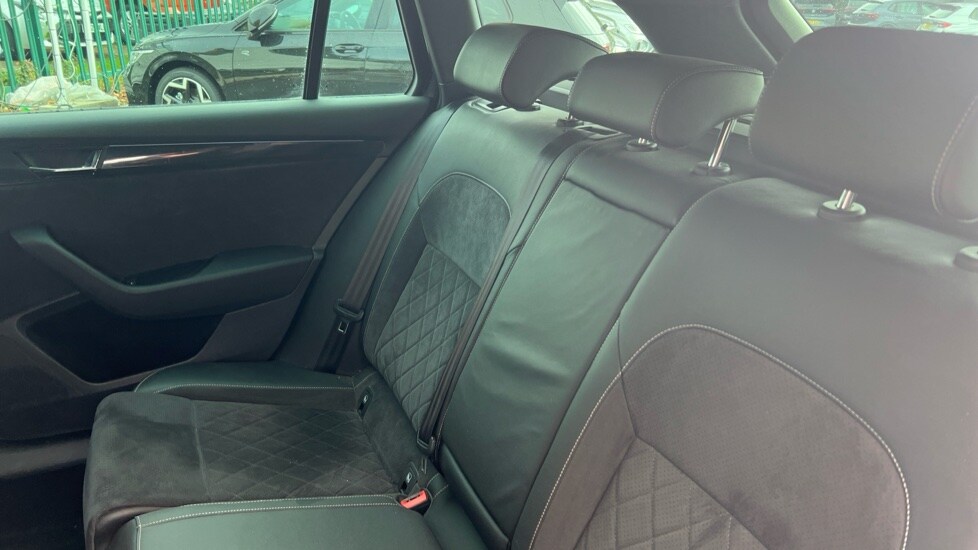 Used Skoda Superb 2019 for sale - 76086510: Photo 15