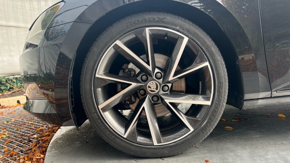 Used Skoda Superb 2019 for sale - 76086510: Photo 18
