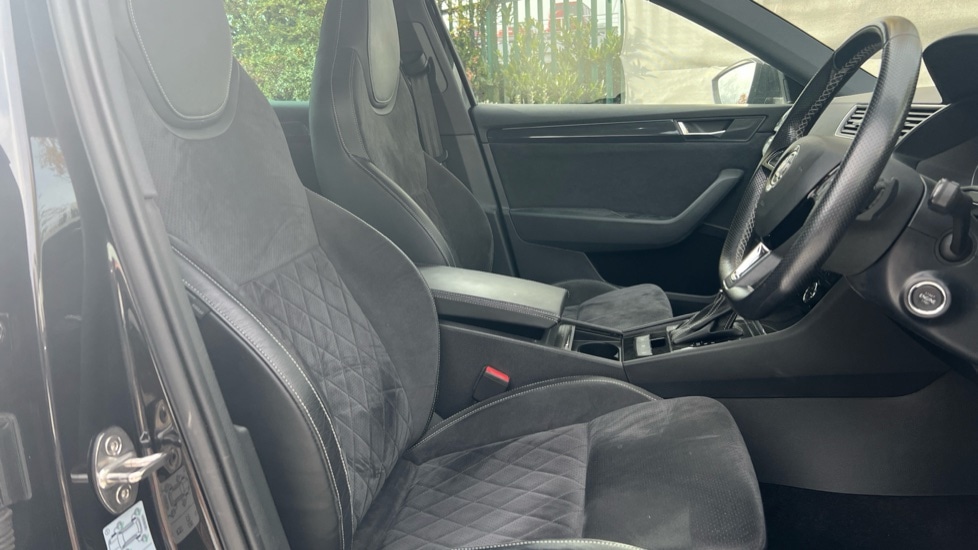Used Skoda Superb 2019 for sale - 76086510: Photo 26