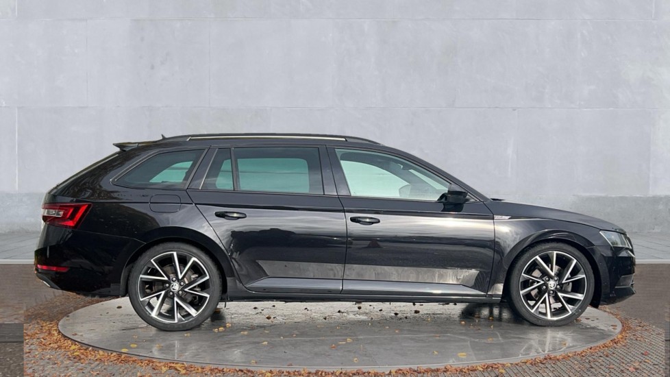 Used Skoda Superb 2019 for sale - 76086510: Photo 4