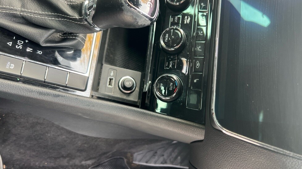 Used Skoda Superb 2019 for sale - 76086510: Photo 44