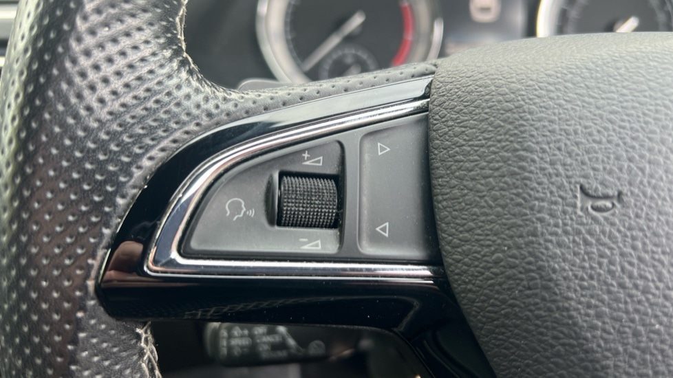Used Skoda Superb 2019 for sale - 76086510: Photo 61