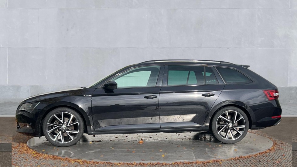 Used Skoda Superb 2019 for sale - 76086510: Photo 9