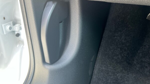 Used Skoda Karoq 2025 for sale - 75625258: Photo 39