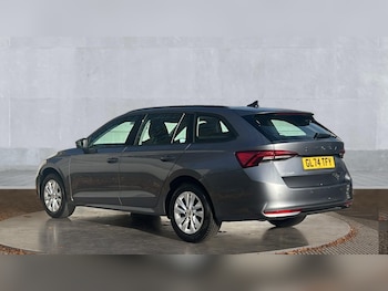 Used Skoda Octavia 2024 for sale - 76361760: Photo