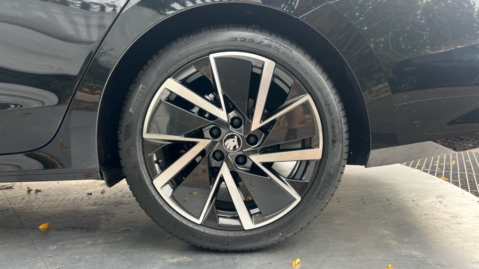 Used Skoda Octavia 2025 for sale - 76350952: Photo 19