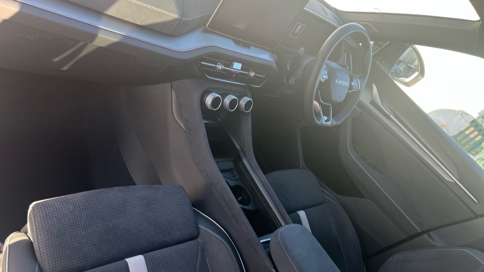 Used Skoda Kodiaq 2025 for sale - 76874054: Photo 2